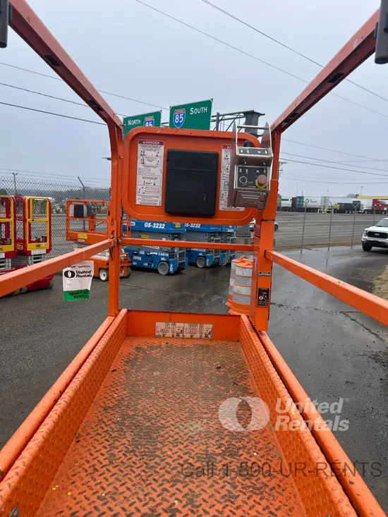 2019 Snorkel S3226E Scissor Lift