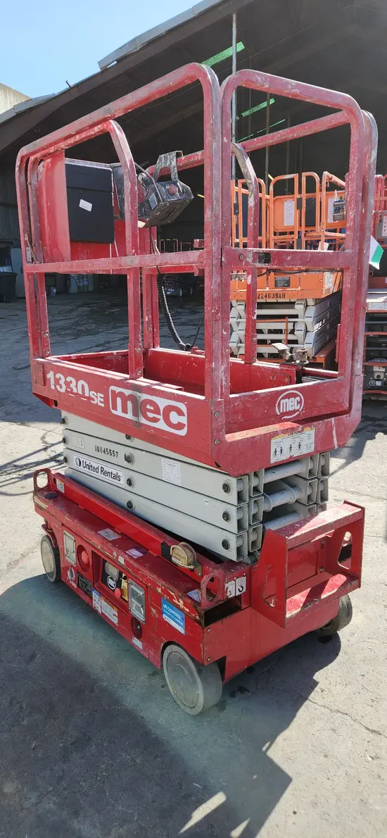 2018 MEC 1330SE Scissor Lift