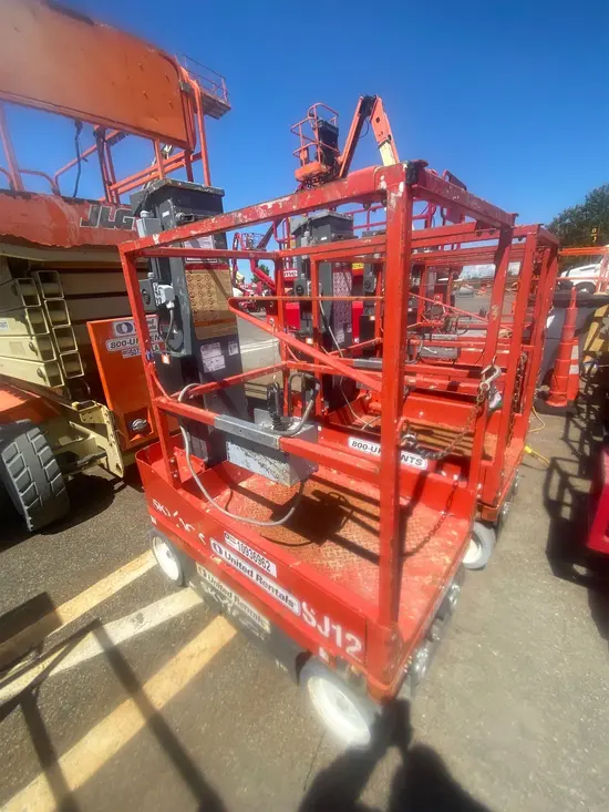 2019 Skyjack SJ12 Self-Propelled One-Person Lift