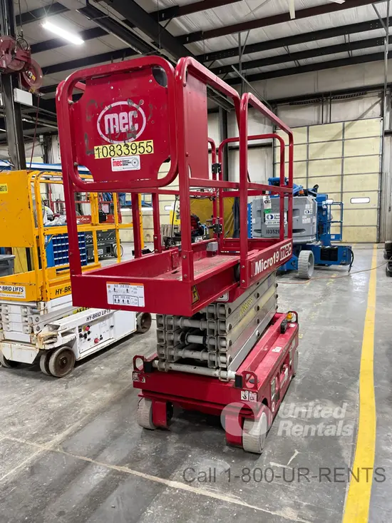 2018 MEC MICRO 19 Scissor Lift