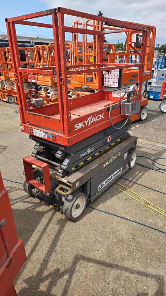 2018 Skyjack SJIII3219 Scissor Lift