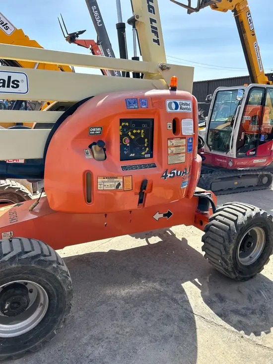 2015 JLG 450AJ Articulating Boom Lift