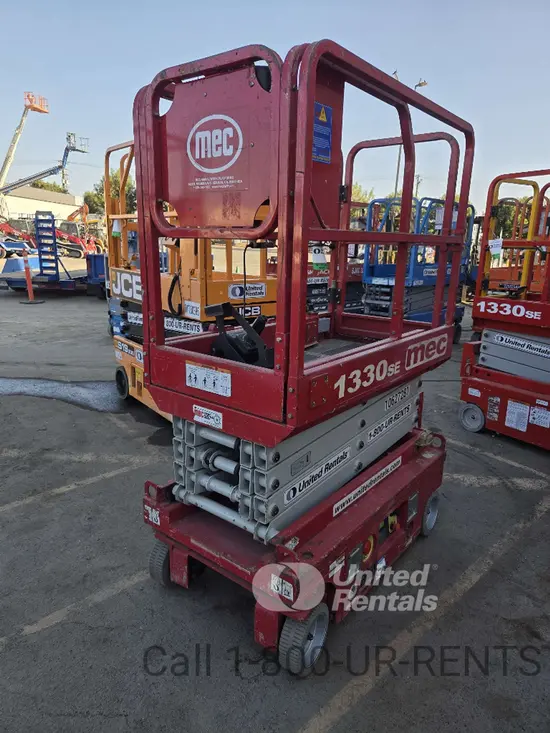 2017 MEC 1330SE Scissor Lift