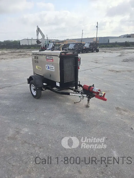 2022 Lincoln Electric LE500X Welder