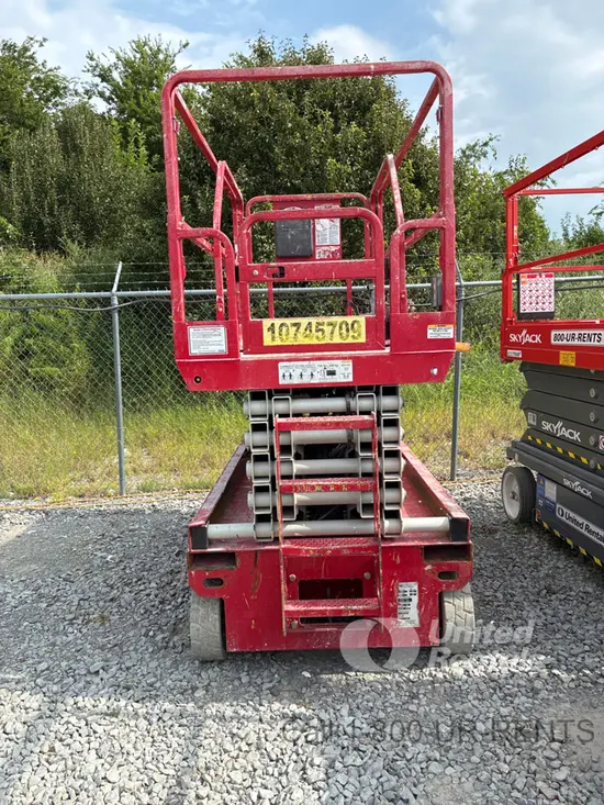 2018 MEC 3346SE Scissor Lift