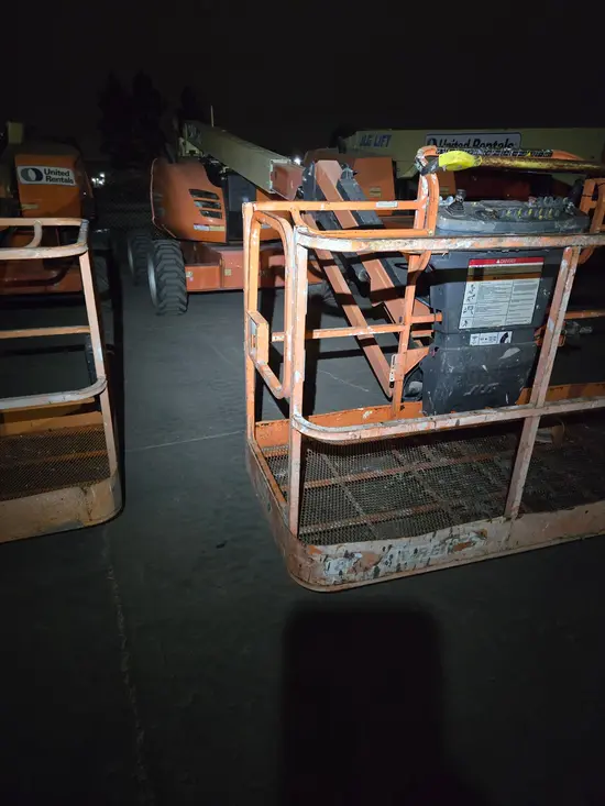 2015 JLG 600AJ Articulating Boom Lift