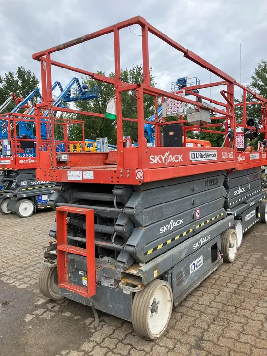 2015 Skyjack SJIII4632 Scissor Lift