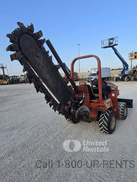 2018 Ditch Witch RT45 Trencher