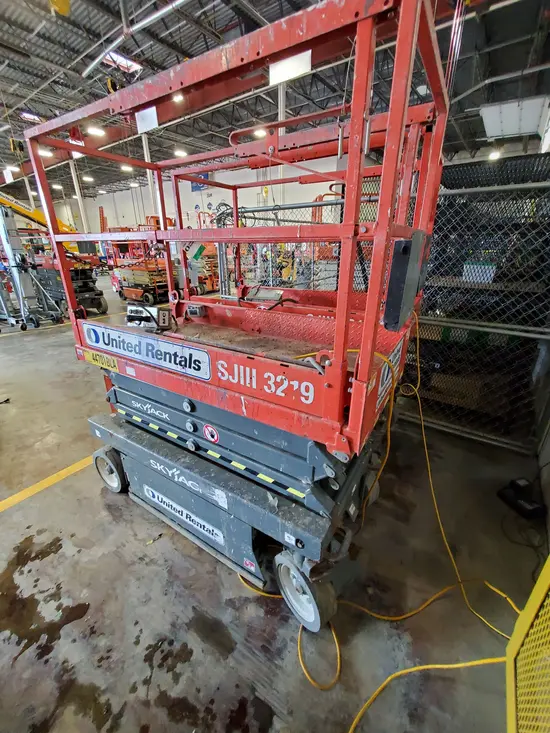 2017 Skyjack SJIII3219 Scissor Lift