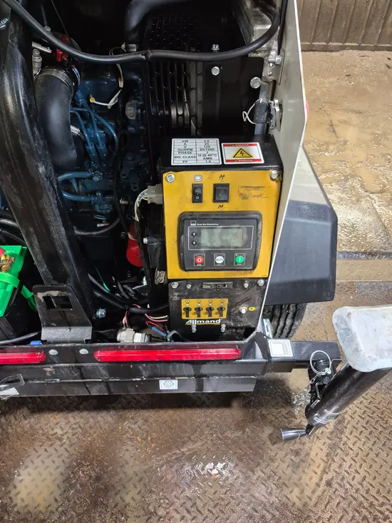 2022 Allmand NLGR LC 3KW Portable Work Light