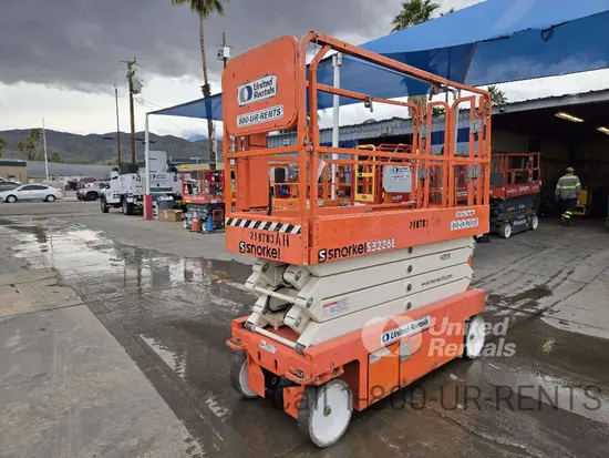2018 Snorkel S3226E Scissor Lift