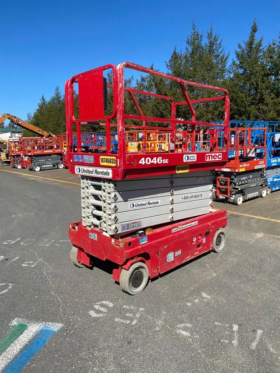 2018 MEC 4046SE Scissor Lift