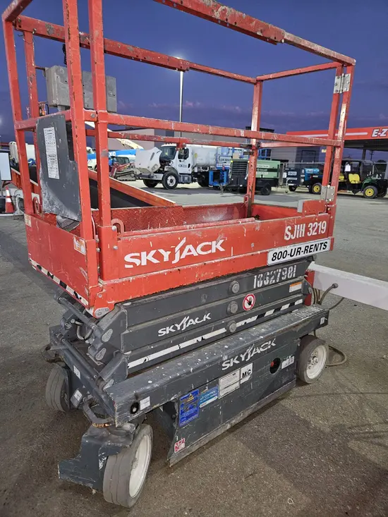 2017 Skyjack SJIII3219 Scissor Lift