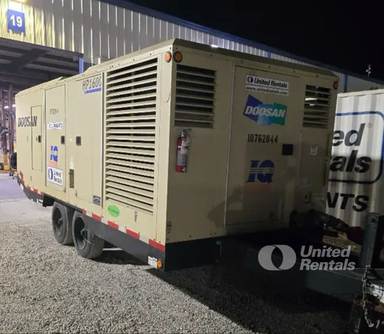 2018 Doosan HP1600WCU-T4FIQ Air Compressor