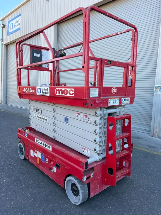2018 MEC 4046SE Scissor Lift