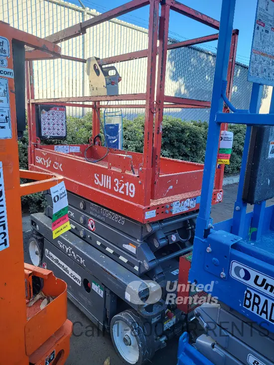 2019 Skyjack SJIII3219 Scissor Lift