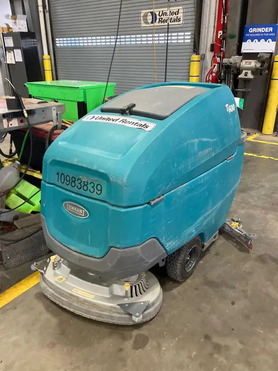 2019 Tennant T600-28 Scrubber