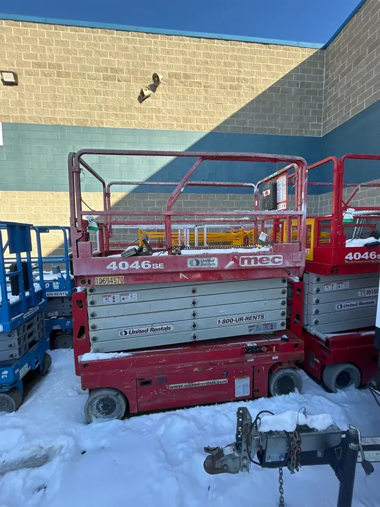 2017 MEC 4046SE Scissor Lift