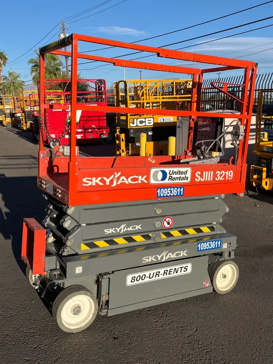 2019 Skyjack SJIII3219 Scissor Lift