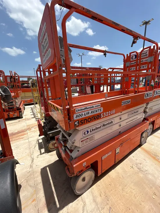 2019 Snorkel S3226E Scissor Lift