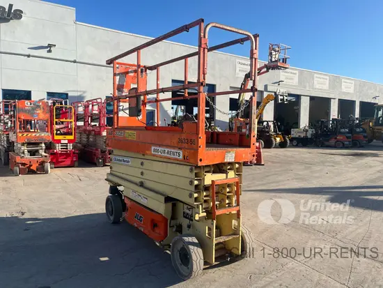 2017 JLG 2632ES Scissor Lift