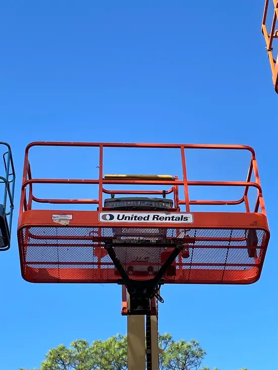 2018 JLG 460SJ Boom Lift