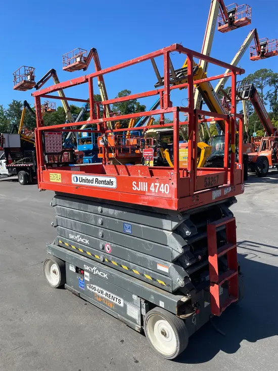 2017 Skyjack SJIII4740 Scissor Lift