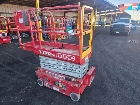 2019 MEC 1330SE Scissor Lift