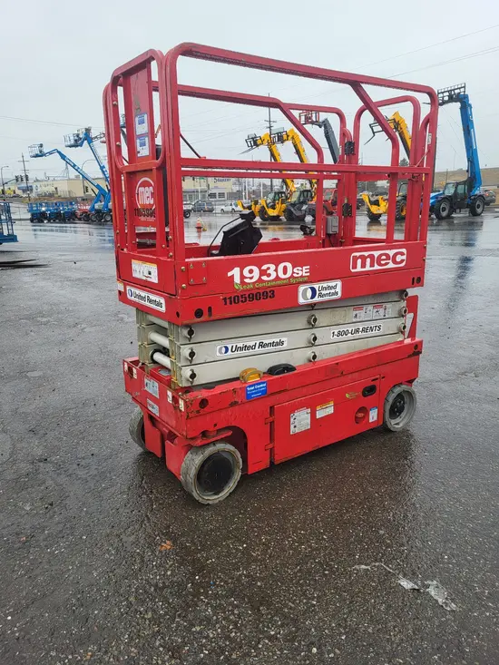 2020 MEC 1930SE Scissor Lift
