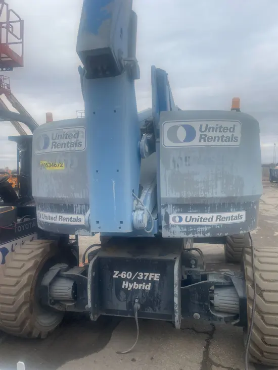 2016 Genie Z-60/37FE Articulating Boom Lift