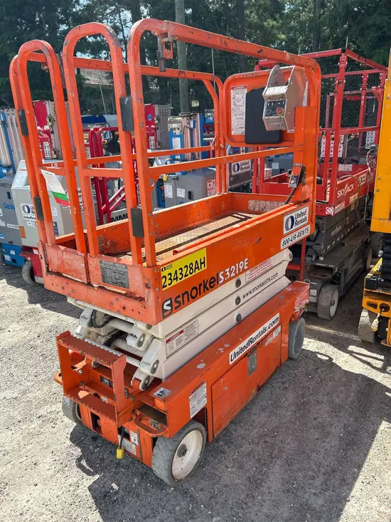 2019 Snorkel S3219E Scissor Lift