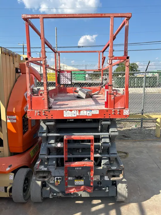 2017 Skyjack SJIII4632 Scissor Lift