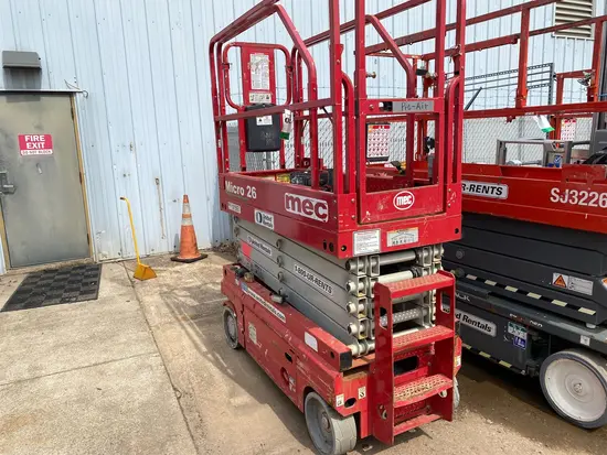2019 MEC MICRO 26 Scissor Lift