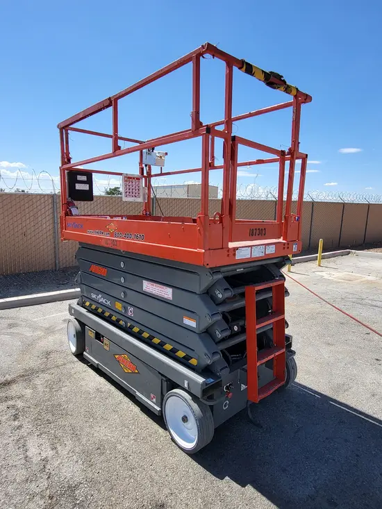 2017 Skyjack SJIII4740 Scissor Lift