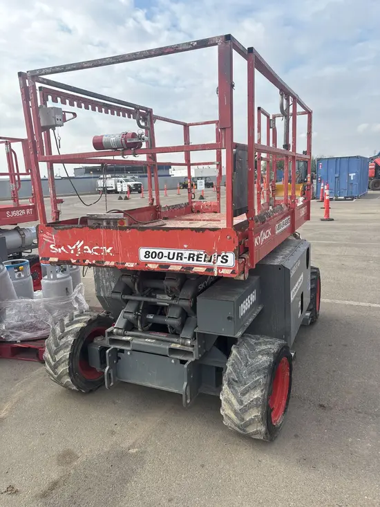 2017 Skyjack SJ6826RT Rough Terrain Scissor Lift