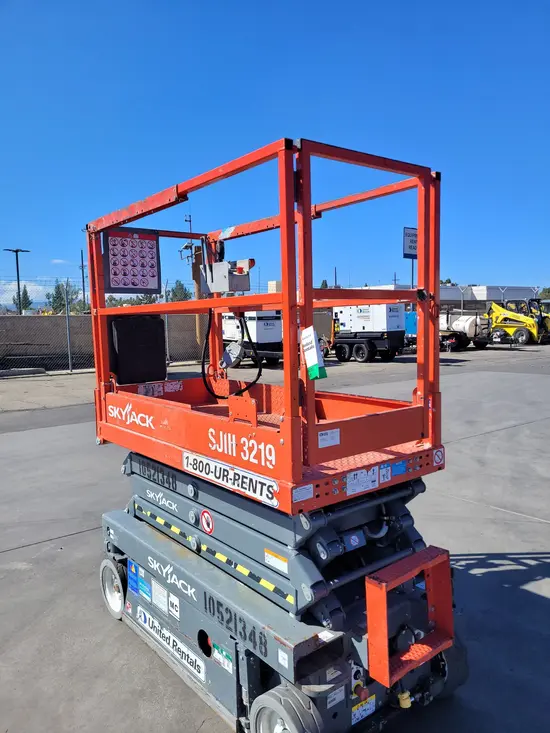 2016 Skyjack SJIII3219 Scissor Lift
