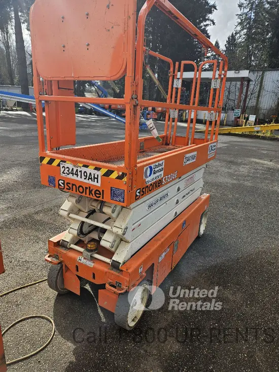 2019 Snorkel S3226E Scissor Lift
