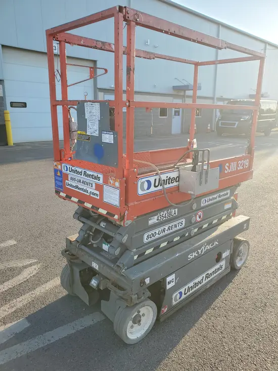 2017 Skyjack SJIII3219 Scissor Lift