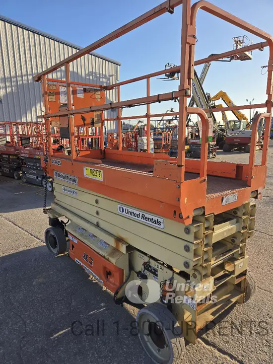 2017 JLG 2646ES Scissor Lift