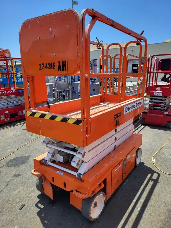 2019 Snorkel S3219E Scissor Lift