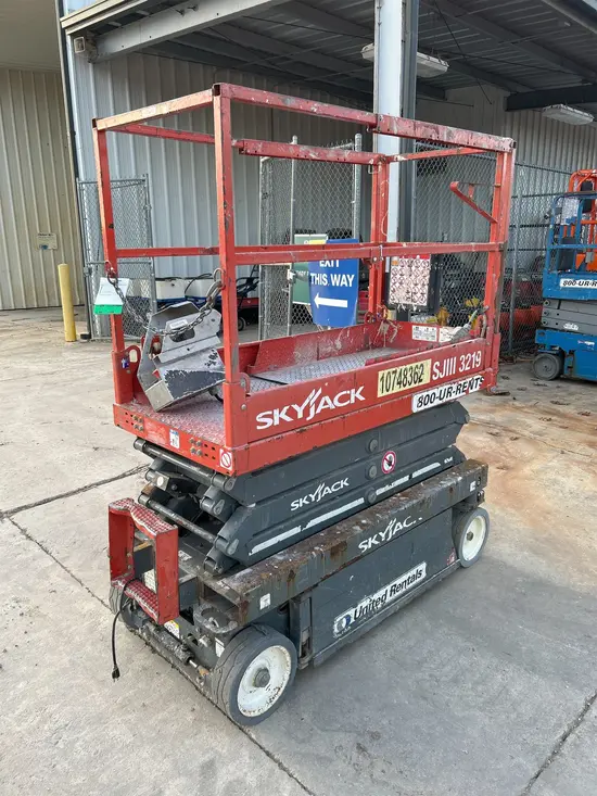 2018 Skyjack SJIII3219 Scissor Lift