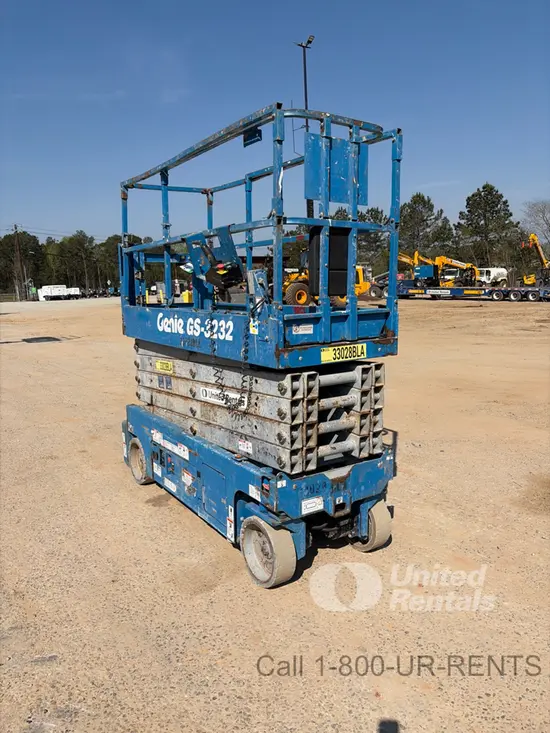 2016 Genie GS-3232 Scissor Lift