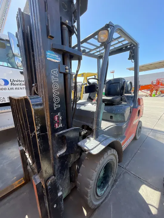 2019 Toyota 8FGU25 Warehouse Forklift