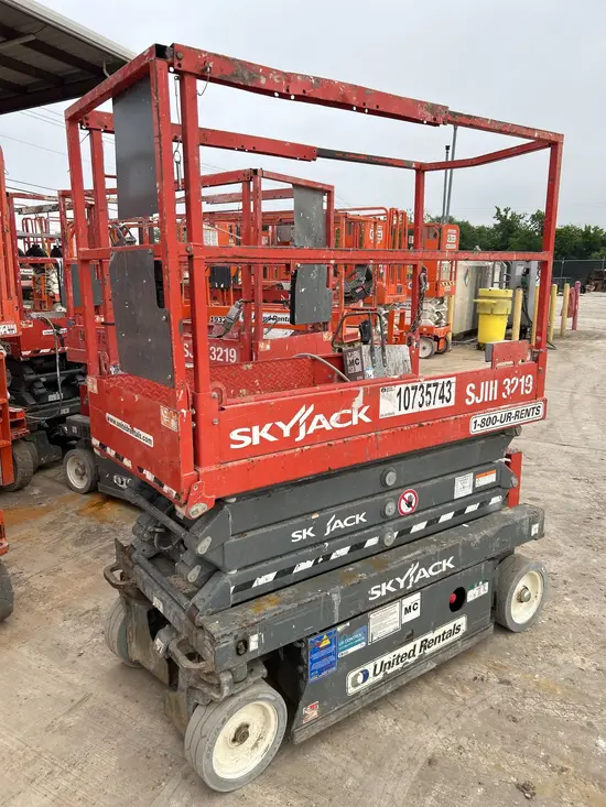 2018 Skyjack SJIII3219 Scissor Lift