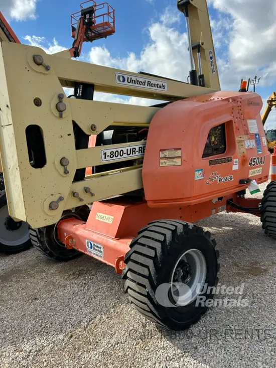2017 JLG 450AJ Articulating Boom Lift