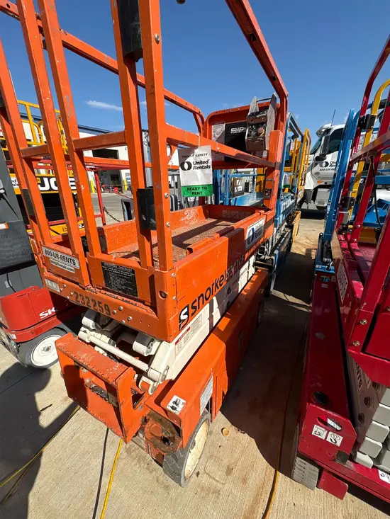2019 Snorkel S3219E Scissor Lift
