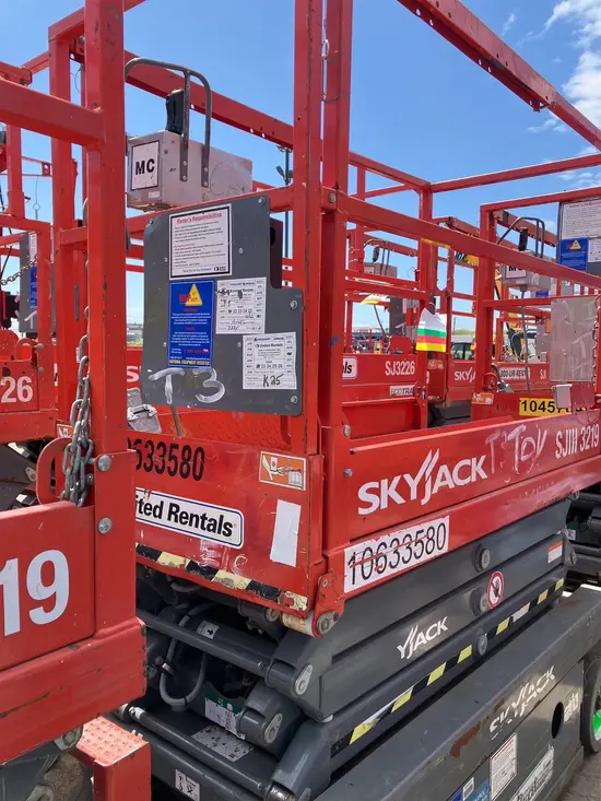2017 Skyjack SJIII3219 Scissor Lift