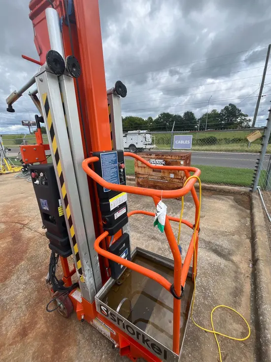 2020 Snorkel UL40DC Pusharound Lift