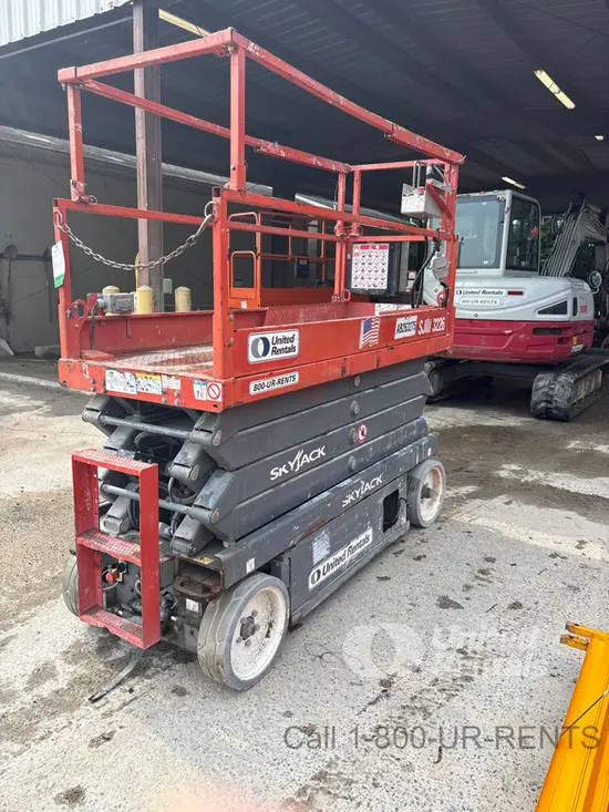 2017 Skyjack SJIII3226 Scissor Lift