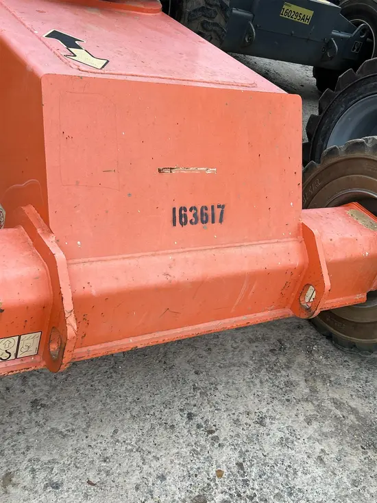 2016 JLG 400S Boom Lift